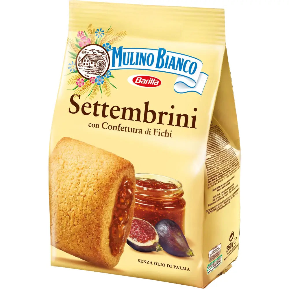 Mulino Bianco Settembrini 300g fig-filled biscuits in yellow packaging featuring a close-up of the cookie and ripe figs. Ideal for sweet snack lovers.